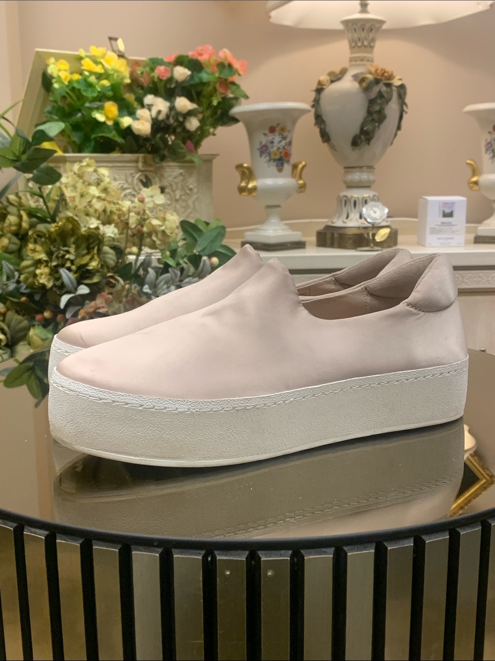 Opening ceremony beige satin shoes size 40